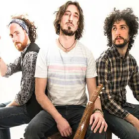 Wille & The Bandits Title Image